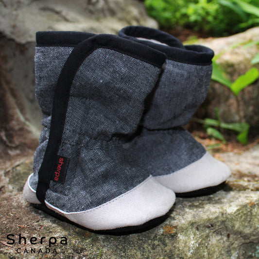 Dakota Black-Chambray